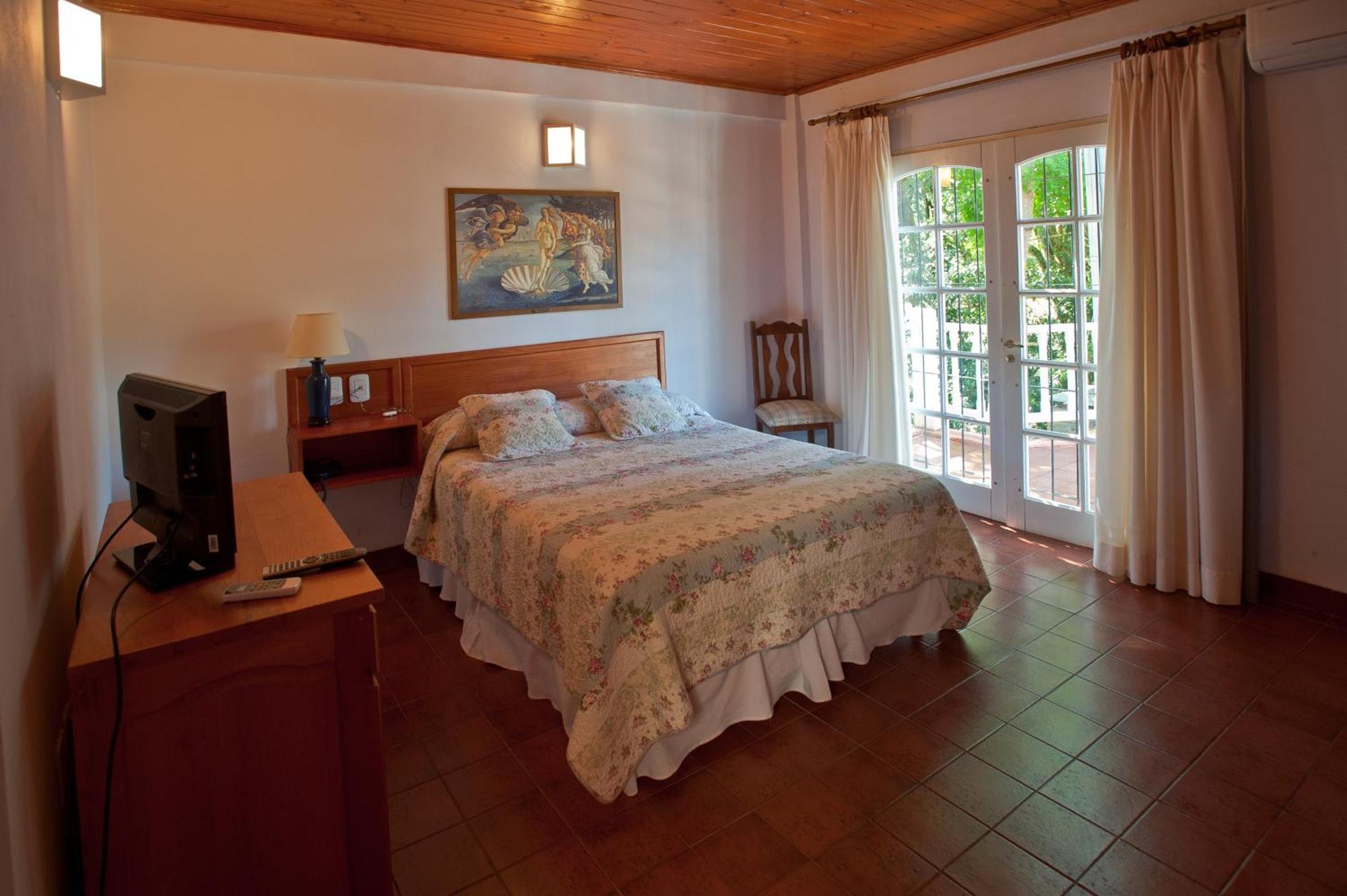 Hotel Posada La Sorgente ปูแอร์โตอีกวาซู ภายนอก รูปภาพ