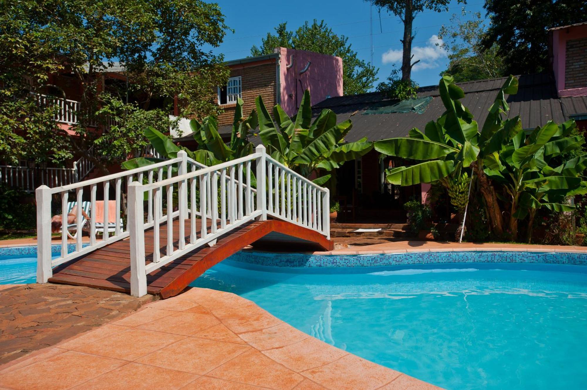 Hotel Posada La Sorgente ปูแอร์โตอีกวาซู ภายนอก รูปภาพ